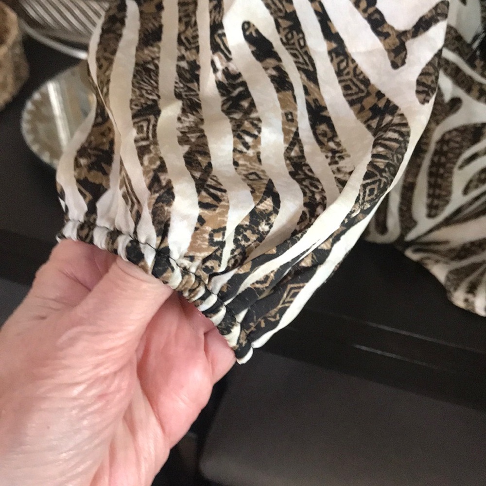 Chico's Animal Print Tunic in Brown and Cream - Picture 6 of 7